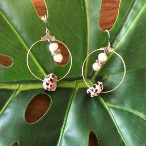 3/$20-Beautiful Hawaiian Shell Earrings